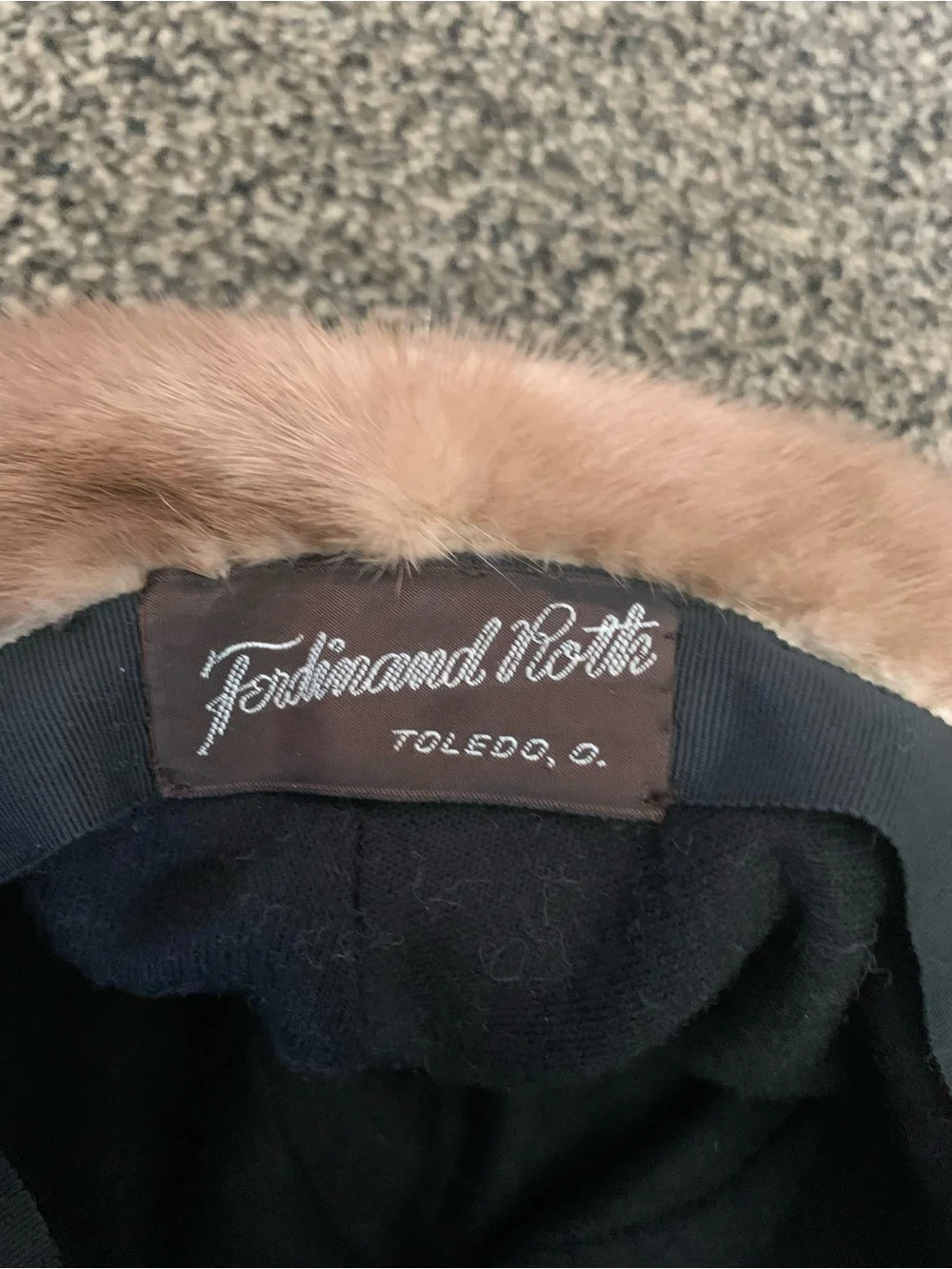 Ferdinand Roth Plush Beige real Fur Bucket Hat see description